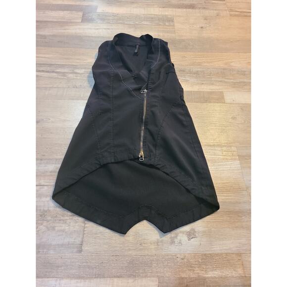 Unknown brand small womens zip up black high low vest - Picture 1 of 6